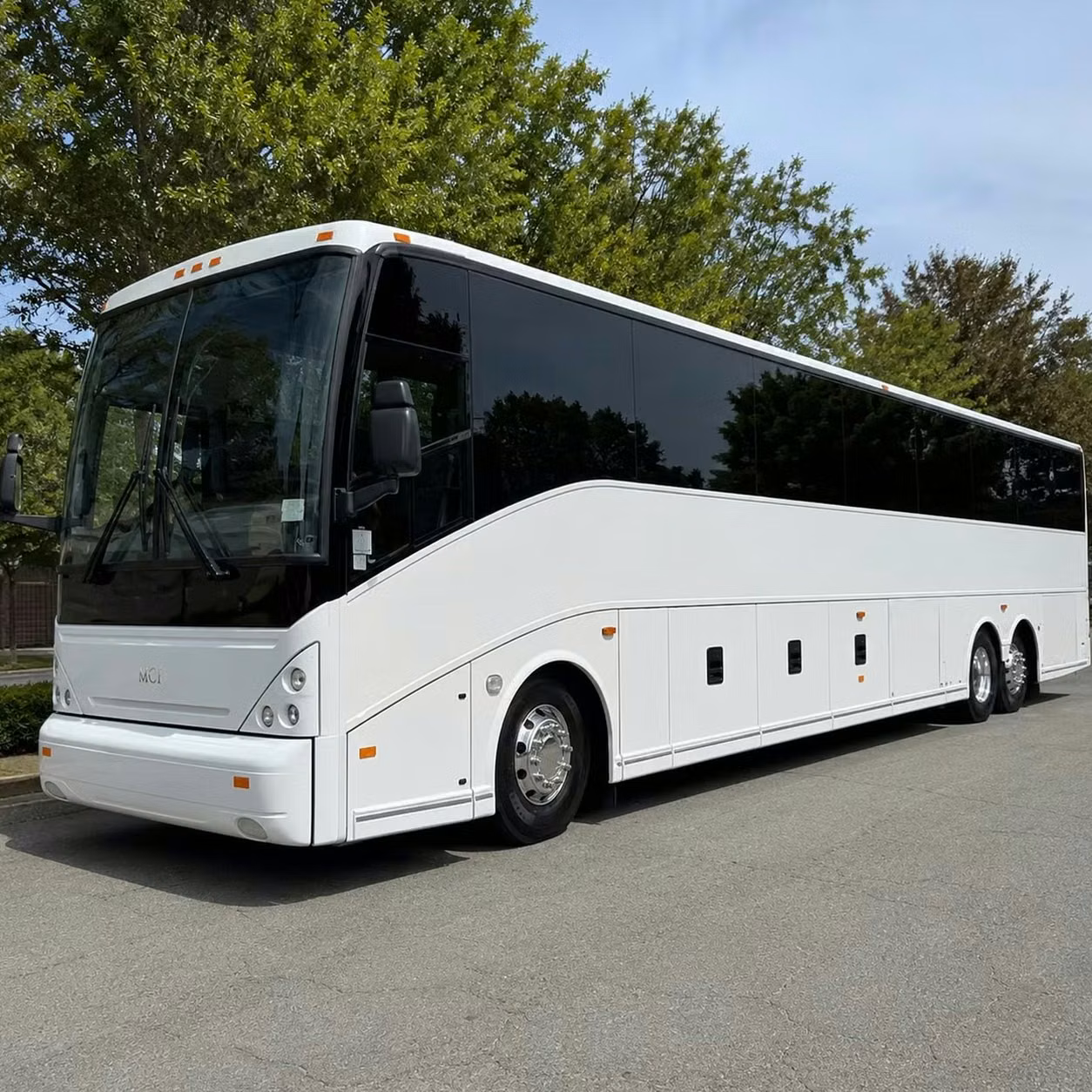enterprise employee shuttle bus rentals and corporate transportation